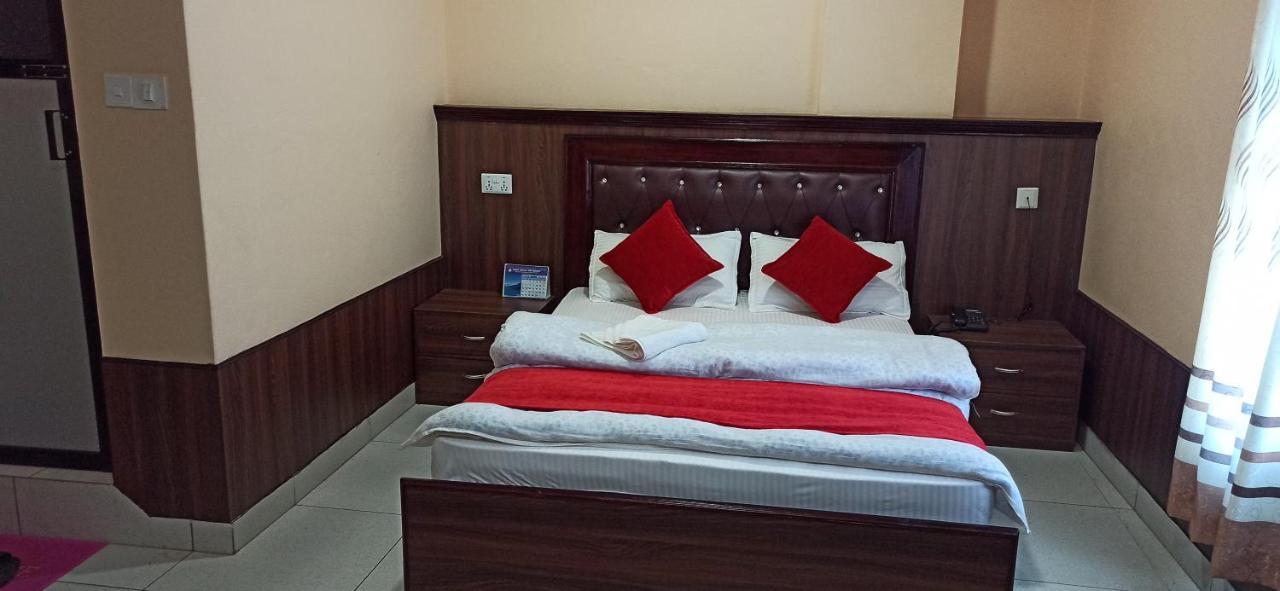 Hotel Royal Chautari, Butwal Exterior foto